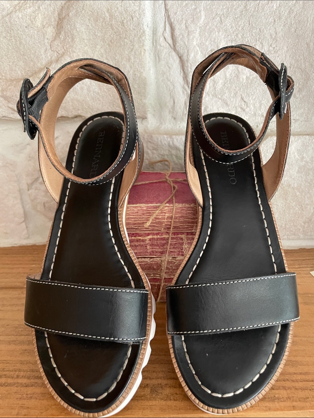 Bernardo Black Leather Ankle-Strap Sandals with Contrast Stitching